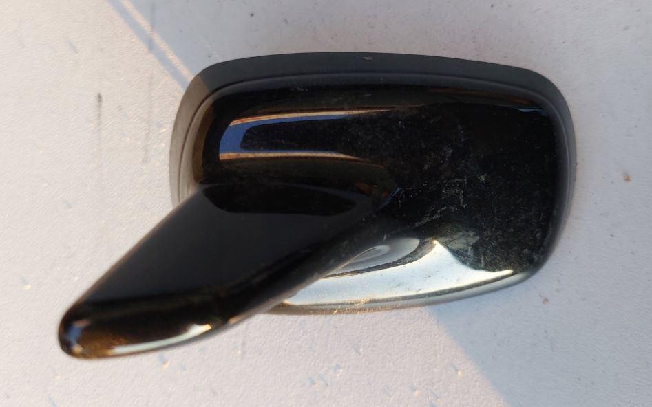 Audi A8 D4 2009-2017 sedan 3.0 TDI V6 diesel CDT AT 184 kW 2011  Anténa 4H0035503B