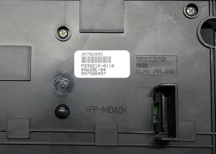 Volvo V70 III 2007-2016  Panel kúrenia/klimatizácie 30782905