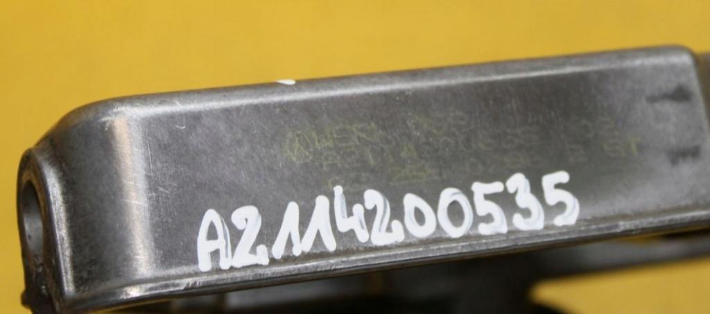 Mercedes E W211 2002-2009 sedan 1.8 KOMPRESSOR petrol AT 120 kW 2007  Ručná brzda A2114270841