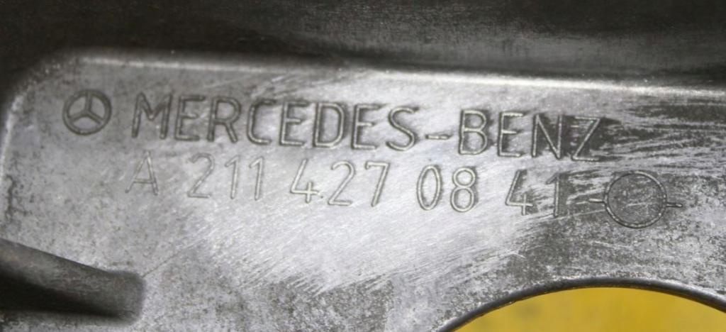 Mercedes E W211 2002-2009 sedan 1.8 KOMPRESSOR petrol AT 120 kW 2007  Ručná brzda A2114270841