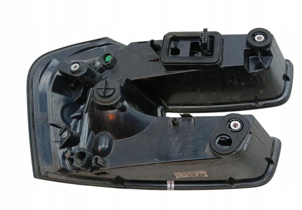Citroen C4 Grand Picasso II 2013-2022 Svetlo zadné pravé 9678271380