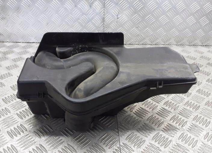 Citroen C4 I 2004-2011 hatchback 1.4 16v petrol MT 65 kW 2005  Obal vzduchového filtra 9650677080 