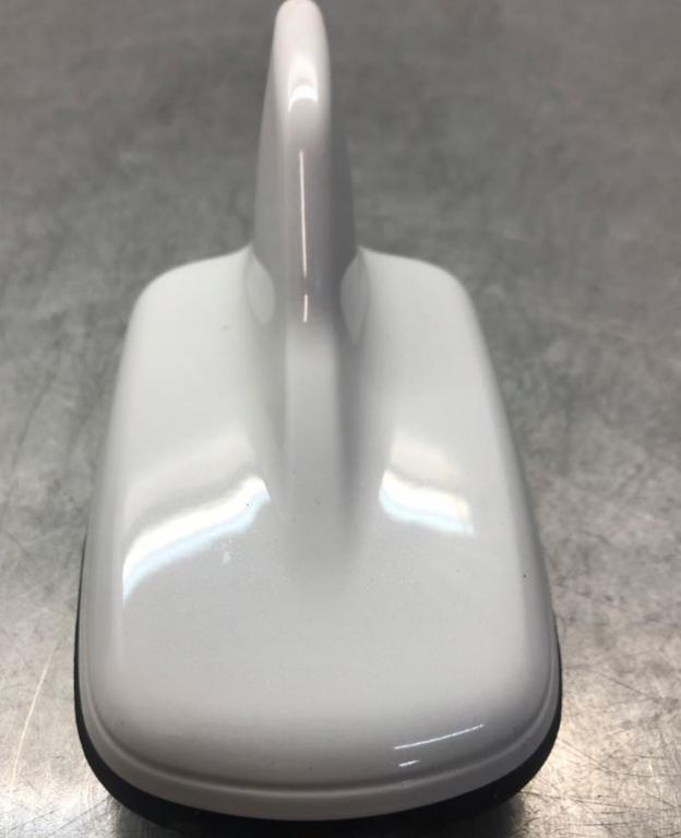 AUDI A4 B9 Kombi 2017 140 kW 2.0 TDI quattro 1968  Anténa 4M0035503K