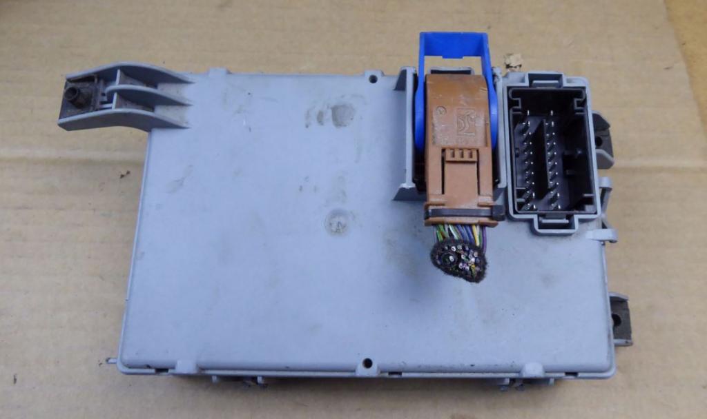 Fiat 500 2007-2020 hatchback 1.2 petrol MT 51 kW 2008  Modul BSI 00518279840 518279840