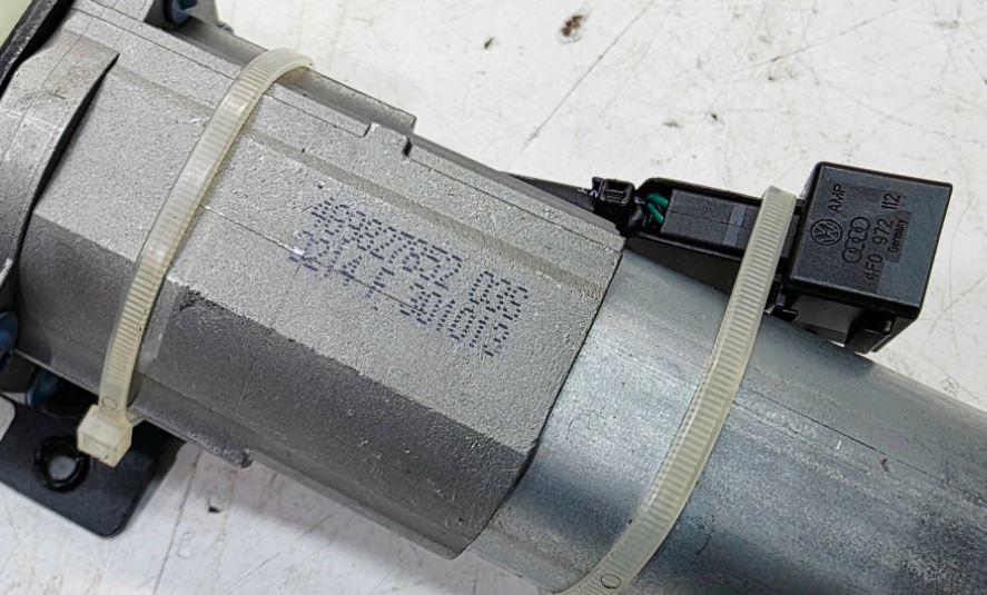 Audi A6 C7 2011-2018 sedan 3.0 TFSI petrol AT 228 kW 2013  Motorček ostatné 4G9827852