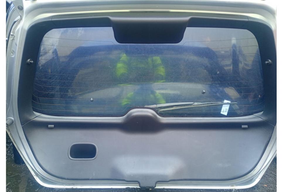 Honda Civic VII 2000-2006 hatchback 1.4 16v petrol MT 66 kW 2003  Kapota zadná (kufor)