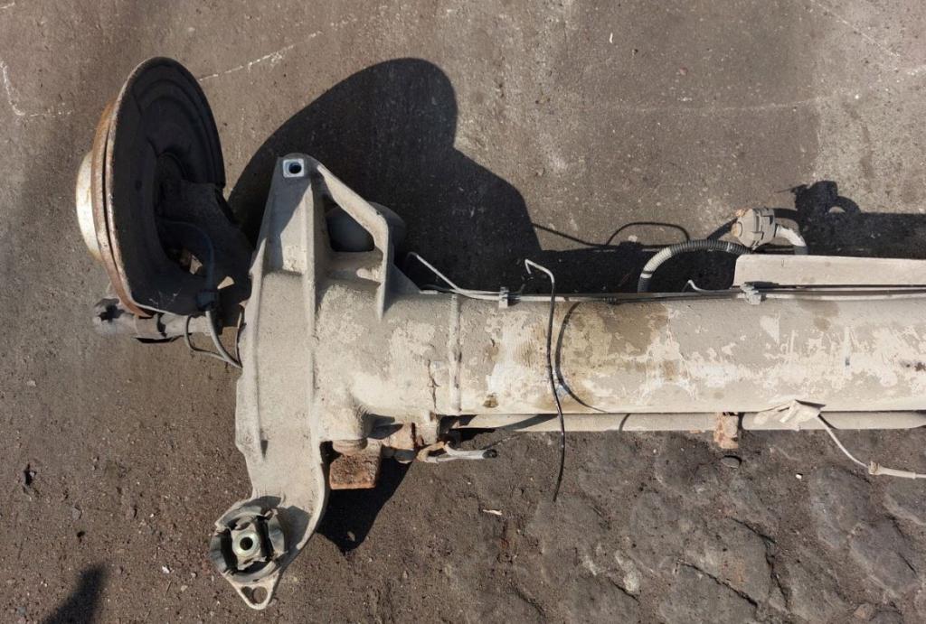 Citroen C5 I 2001-2008 combi 2.0 HDI diesel MT 80 kW 2002 Výstuha zadná