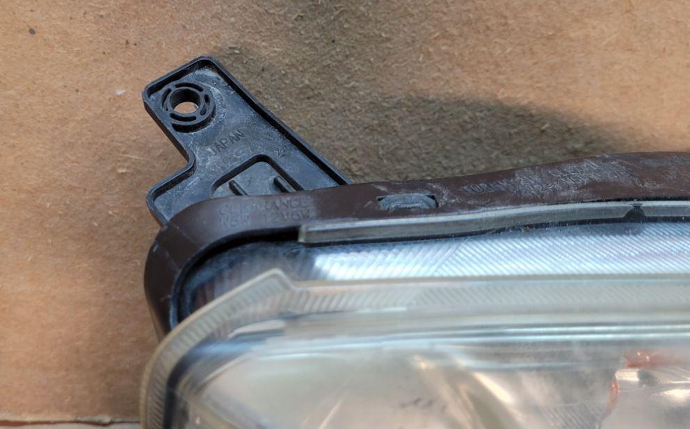 Nissan X-trail II T31 2008-2013 hatchback 2.0 DCI diesel MT 127 kW 2008  Svetlo predné pravé