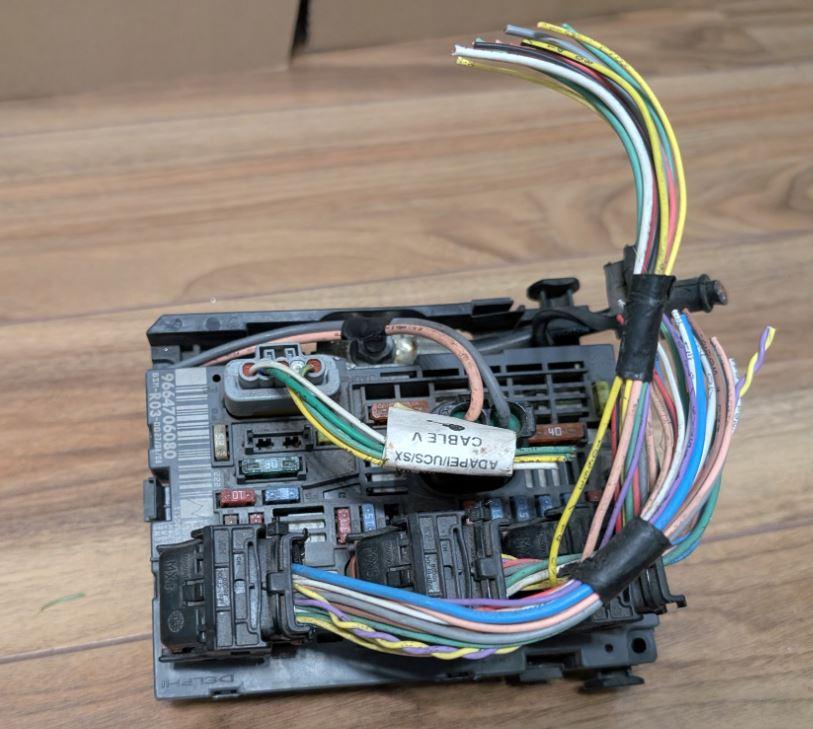 Fiat Scudo II 2006-2016 hatchback 1.9 TD diesel MT 67 kW 1996  Poistková skrinka 9664706080