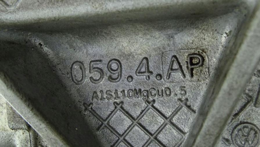 Audi A6 C6 2004-2011 combi 3.0 TDI diesel AT 176 kW 2009  Hlava valcov 0594AP CLA