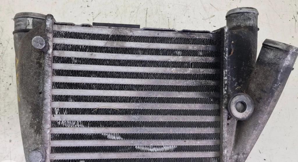 Audi A4 B6 2000-2004 combi 2.5 TDI diesel MT 132 kW 2001  Intercooler (chladič nasávaného vzduchu) 8E0145806D