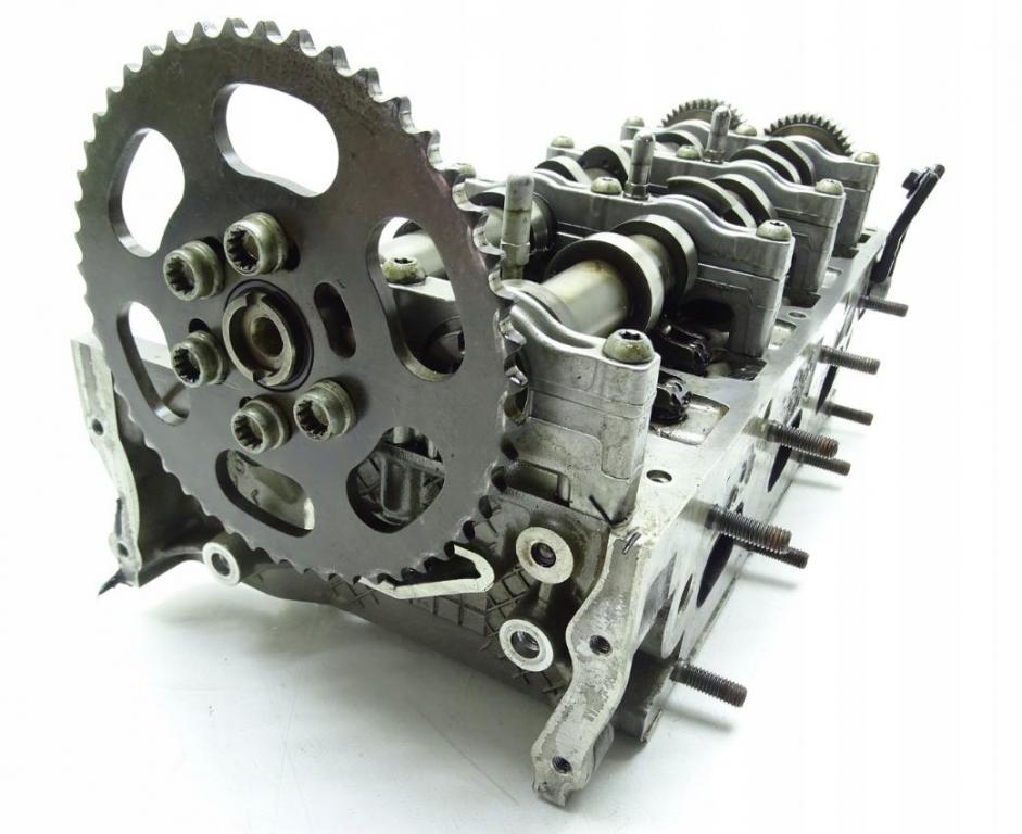 Audi A6 C6 2004-2011 combi 3.0 TDI diesel AT 176 kW 2009  Hlava valcov 0594AP CLA