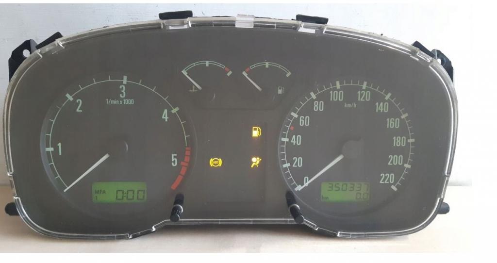 Skoda Octavia I 1996-2010 hatchback 1.9 TDI diesel MT 81 kW 1998  Prístrojová doska 1U1919034G