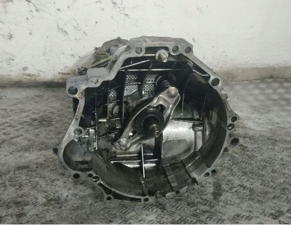 Audi A4 B6 2000-2004 combi 1.9 TDI diesel MT 96 kW 2003  Prevodovka manuálna FYA