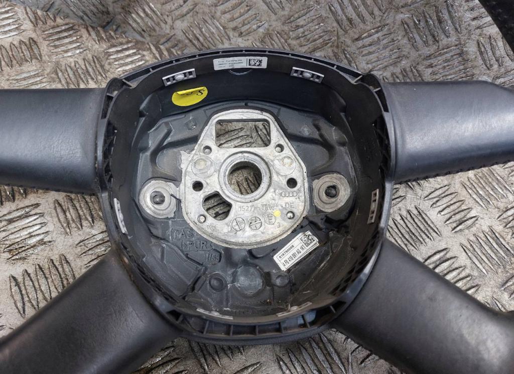 Audi A6 C6 2004-2011 sedan 2.4 V6 petrol AT 130 kW 2005 Volant 4F0880201R 4F0419091AG