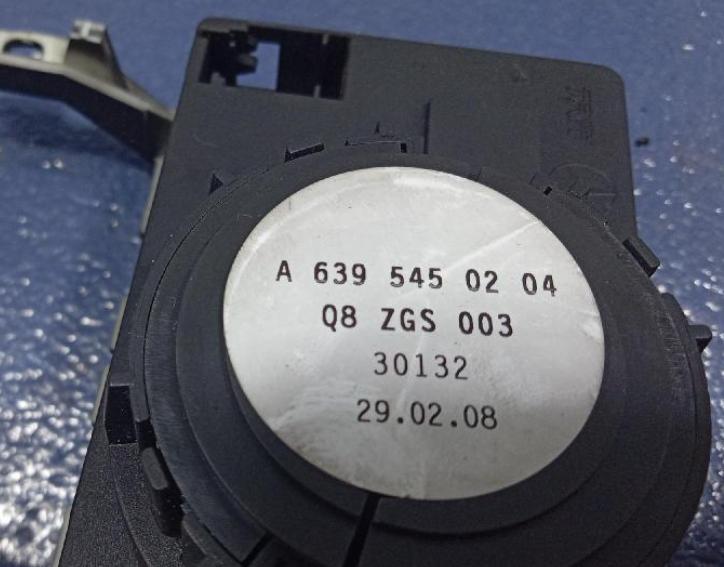 Mercedes Vito W639 2003-2014 2.2 CDI diesel MT 110 kW 2003  Prepínač svetiel A6395450204