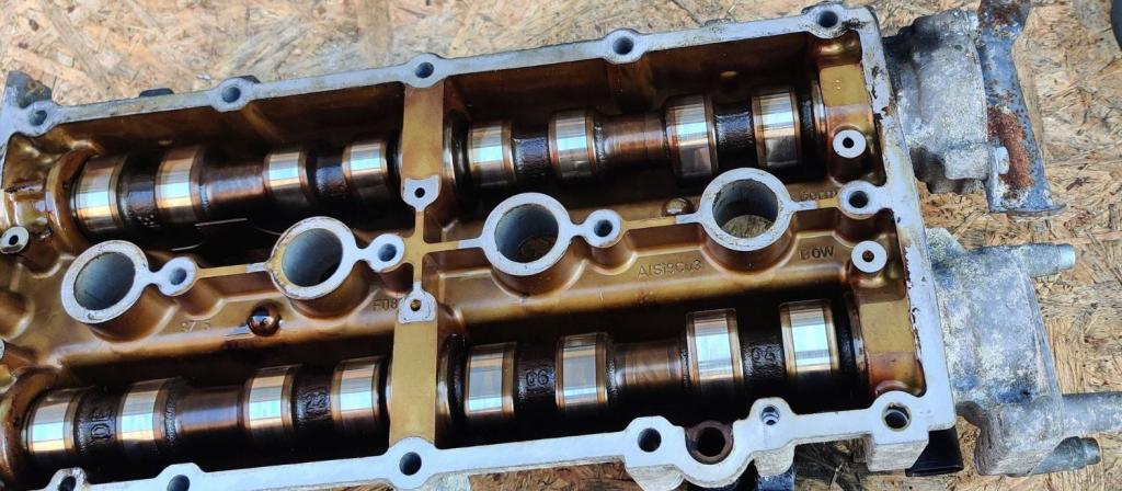 Seat Leon I 1999-2005 hatchback 1.4 16v petrol MT 55 kW 2002  Veko ventilov 036103475AP