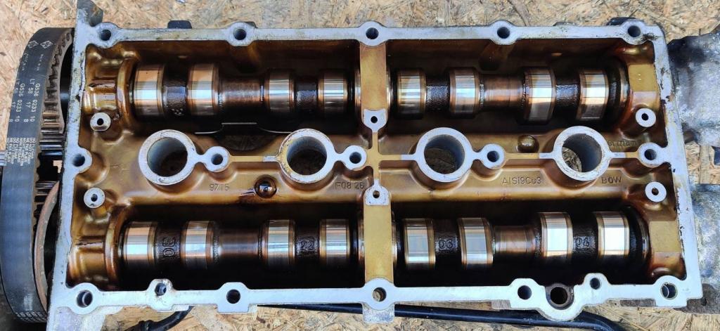 Seat Leon I 1999-2005 hatchback 1.4 16v petrol MT 55 kW 2002  Veko ventilov 036103475AP