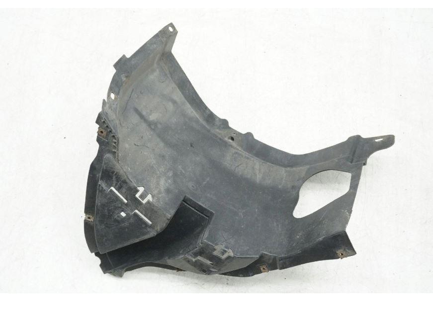 Volkswagen Passat B8 2014- combi 2.0 TDI diesel AT 110 kW 2015  Podblatník predný ľavý 3G0805911N