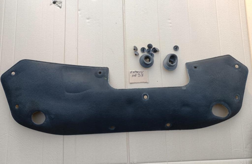 Renault Espace IV 2003-2014  Odhlučnenie (izolácia) prednej kapoty