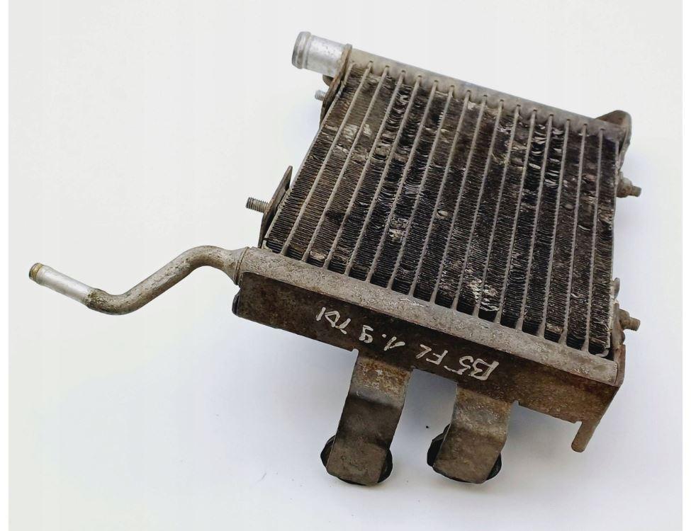 Volkswagen Passat B5 1995-2005 sedan 1.9 TDI diesel MT 81 kW 1999  Chladič paliva 8D0203503A 3B0203509