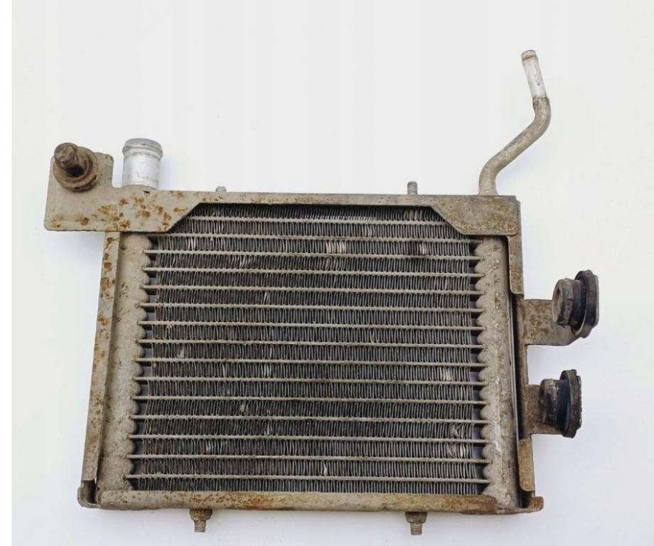 Volkswagen Passat B5 1995-2005 sedan 1.9 TDI diesel MT 81 kW 1999  Chladič paliva 8D0203503A 3B0203509