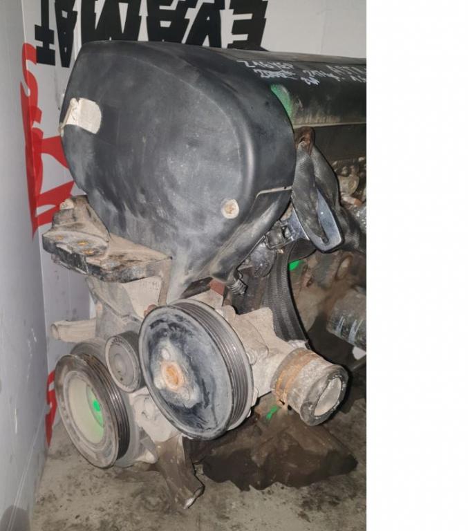 Opel Astra III 2004-2014 hatchback 1.6 16v petrol MT 77 kW 2005 Motor benzín Z16XEP