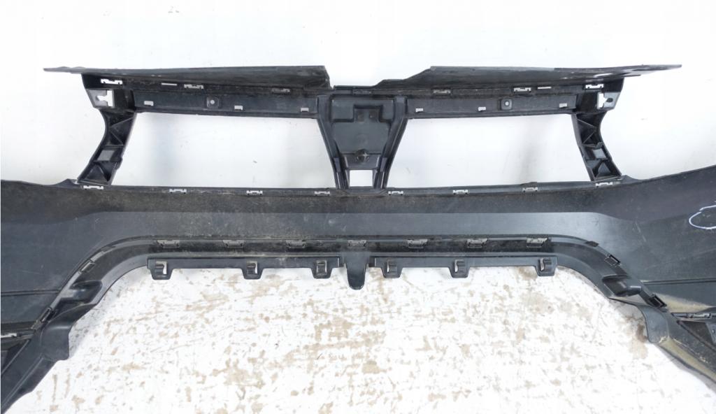 Dacia Duster II 2017-2024 HM suv Nárazník predný 620221776R