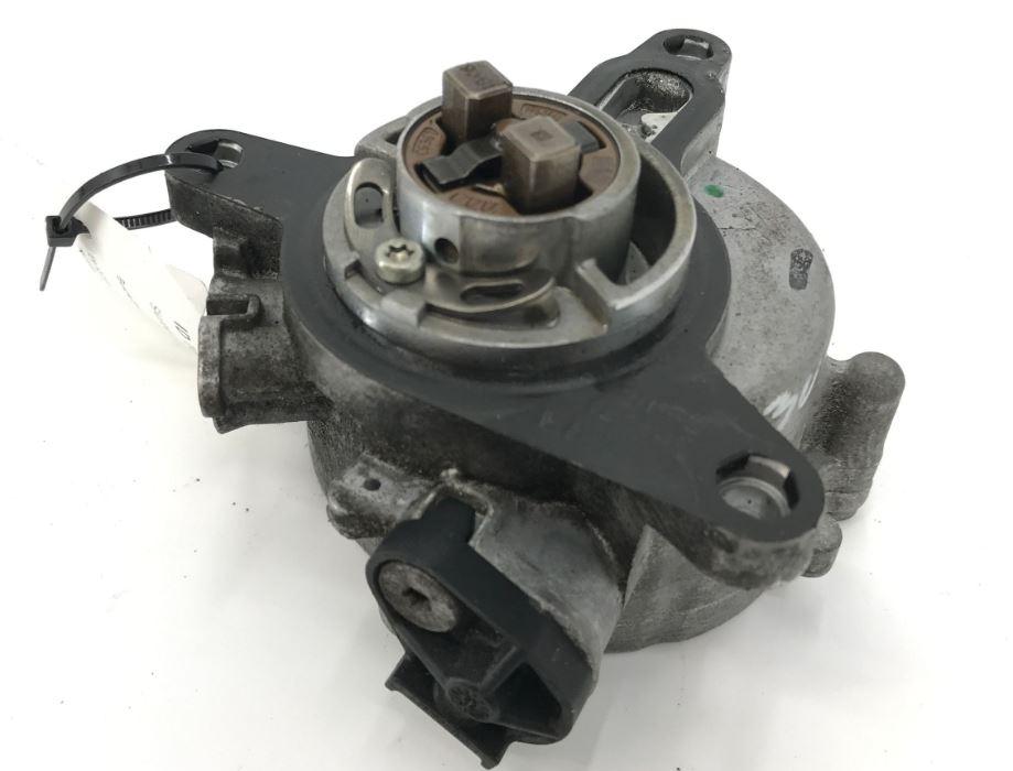 Opel Astra V 2015- hatchback 1.2 81kw   Vákuová pumpa 55495381