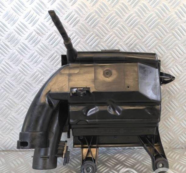 Peugeot Expert II 2006-2016 1.6 HDI 16v diesel 66 kW 2007  Obal vzduchového filtra 9806561080