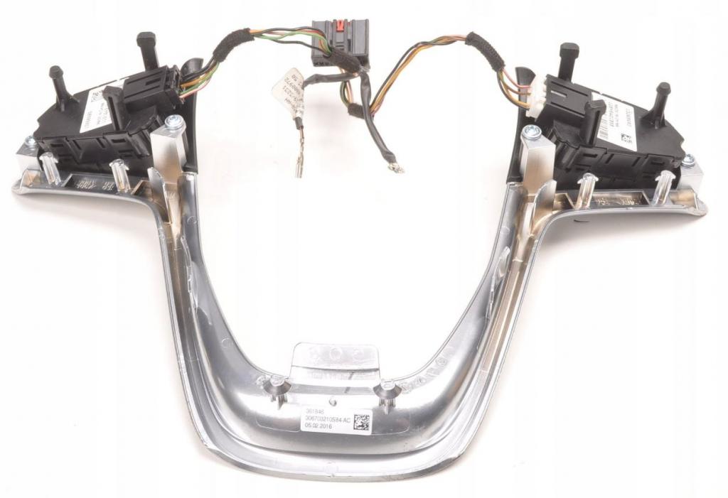 Opel Astra IV 2009-2015 combi 1.4 T 16v petrol MT 103 kW 2013  Prepínač tempomatu 13268686 13268692