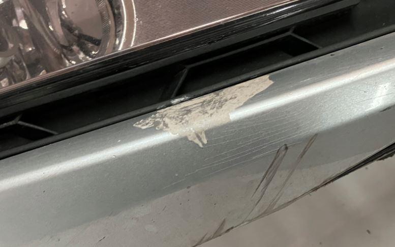 Skoda Octavia III 2013- combi 2.0 TDI diesel MT 110 kW 2015  Nárazník predný