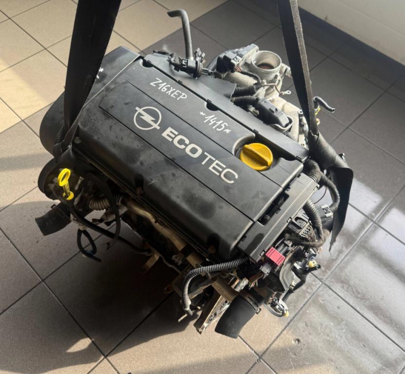 Opel Vectra C 2002-2008 sedan 1.6 16v petrol MT 77 kW 2008  Motor benzín