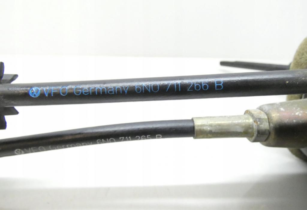 Volkswagen Lupo hatchback 1.0 petrol MT 37 kW Rýchlostná páka (kulisa)