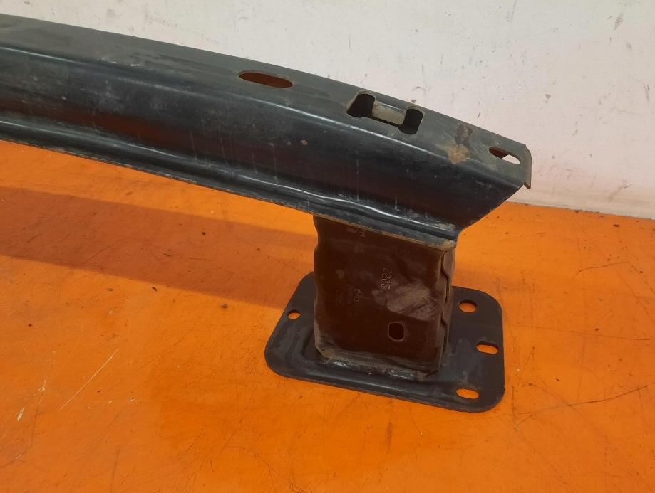 Ford C-Max I 2003-2010 Výstuha zadná 8V4110746AB