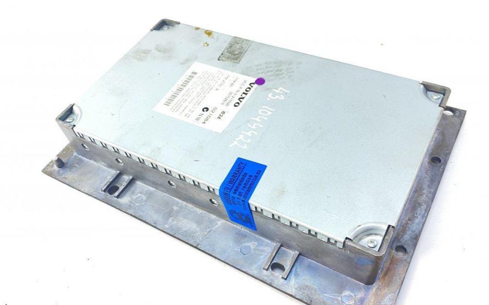 Volvo XC90 I 2002-2014 hatchback 2.4 D5 diesel AT 136 kW 2008  Zosilňovač 31215526 30752610