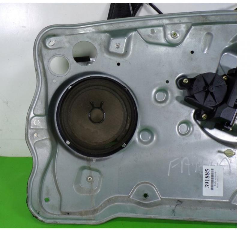 Skoda Fabia I 1999-2007 hatchback 1.2 petrol MT 40 kW 2004  Mechanizmus stieračov predný pravý 601959802A