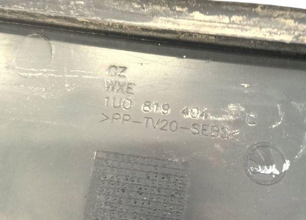 Skoda Octavia I 1996-2010 hatchback 1.9 TDI diesel MT 66 kW 2000  Torpédo (plast pod čelným sklom) 1u0819403 1u0819404