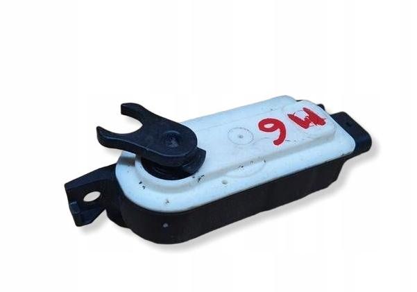 Mercedes A W177 2018- hatchback   Motorček 5878R1000