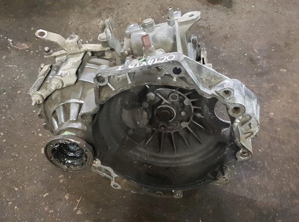 Skoda Octavia I 1996-2010 hatchback 1.9 SDI diesel MT 50 kW 2001  Prevodovka DUS