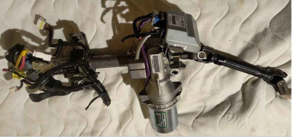 Kia Rio III 2011-2017 hatchback 1.2 16v petrol MT 62.5 kW 2014  Servočerpadlo 56300-1W100 56300-1W200