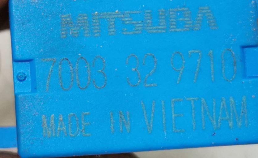 Honda CR-V III 2006-2011 hatchback 2.2 I-DTEC diesel MT 110 kW 2012  Poistková skrinka SWAS732 091117 52555lh