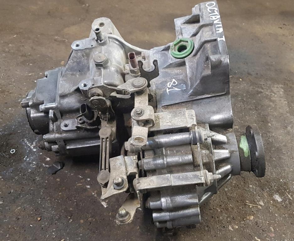 Skoda Octavia I 1996-2010 hatchback 1.9 SDI diesel MT 50 kW 2001  Prevodovka DUS