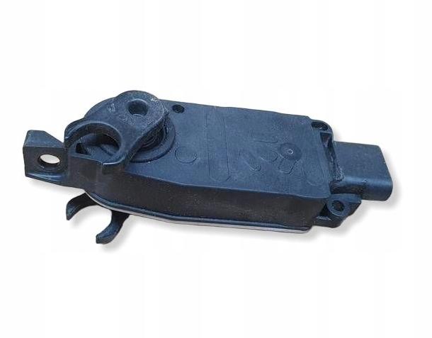 Mercedes A W177 2018- hatchback   Motorček 5878R1000