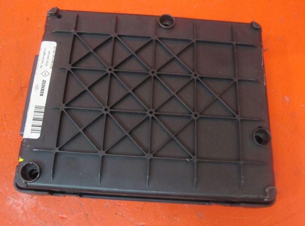 Renault Scenic I 1996-2003 hatchback 1.9 DTI diesel MT 72 kW 2000  Modul BSI 8200029340A