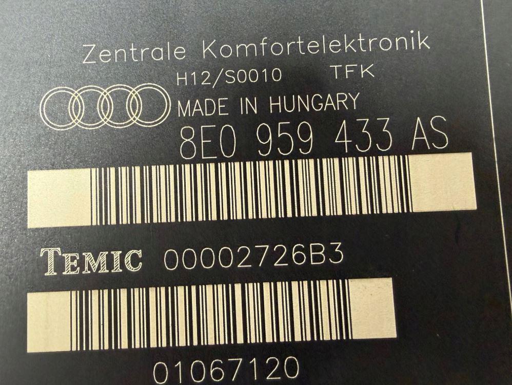 Audi A4 B6 2000-2004 combi 1.9 TDI diesel MT 96 kW 2002  Modul komfortu 8E0959433AS