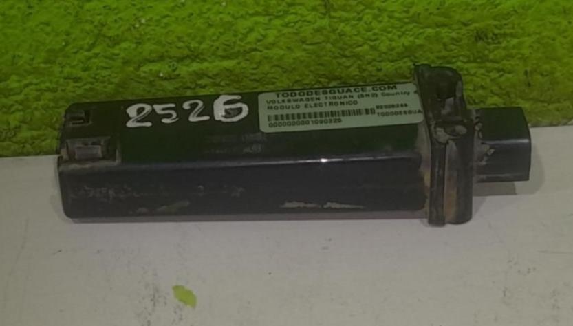 Volkswagen Tiguan I 2007-2016 hatchback 2.0 TDI diesel AT 103 kW 2013  Modul 3AA907273D