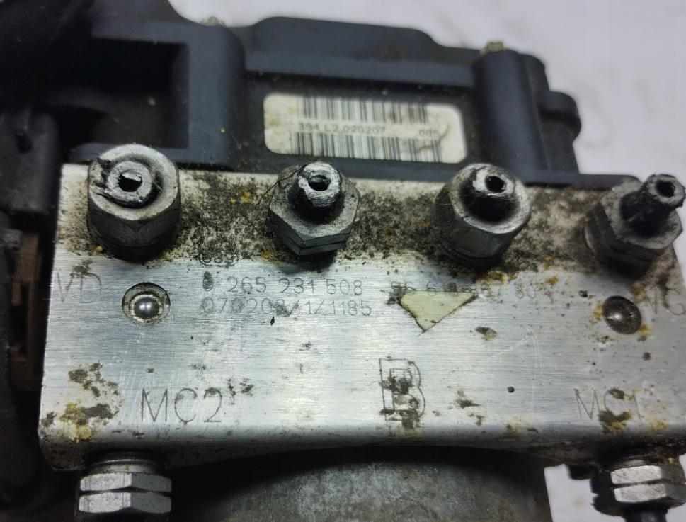 Citroen C4 I 2004-2011 hatchback 1.6 16v petrol MT 80 kW 2005  Pumpa ABS 9661886780 0265231508