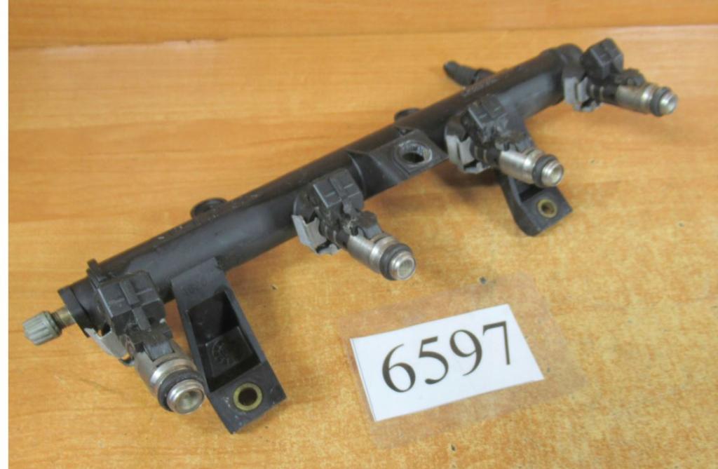 Peugeot 206 hatchback 1.1 8v petrol MT 44 kW 2003  Vstrekovacia lišta IPM002