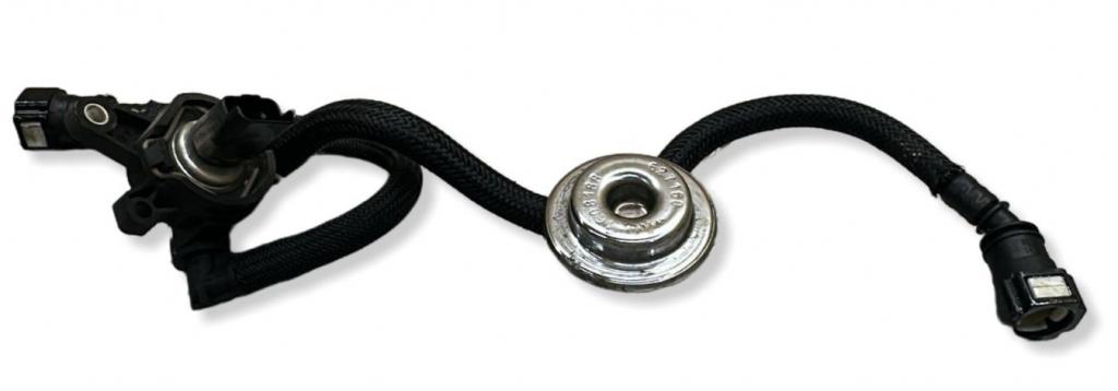 Ford Transit Courier 2014-2023 hatchback 1.5 TDCI diesel MT 55 kW 2017  Rúrky paliva 627160